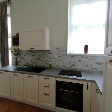 Apartment Rogashka One Bedroom *